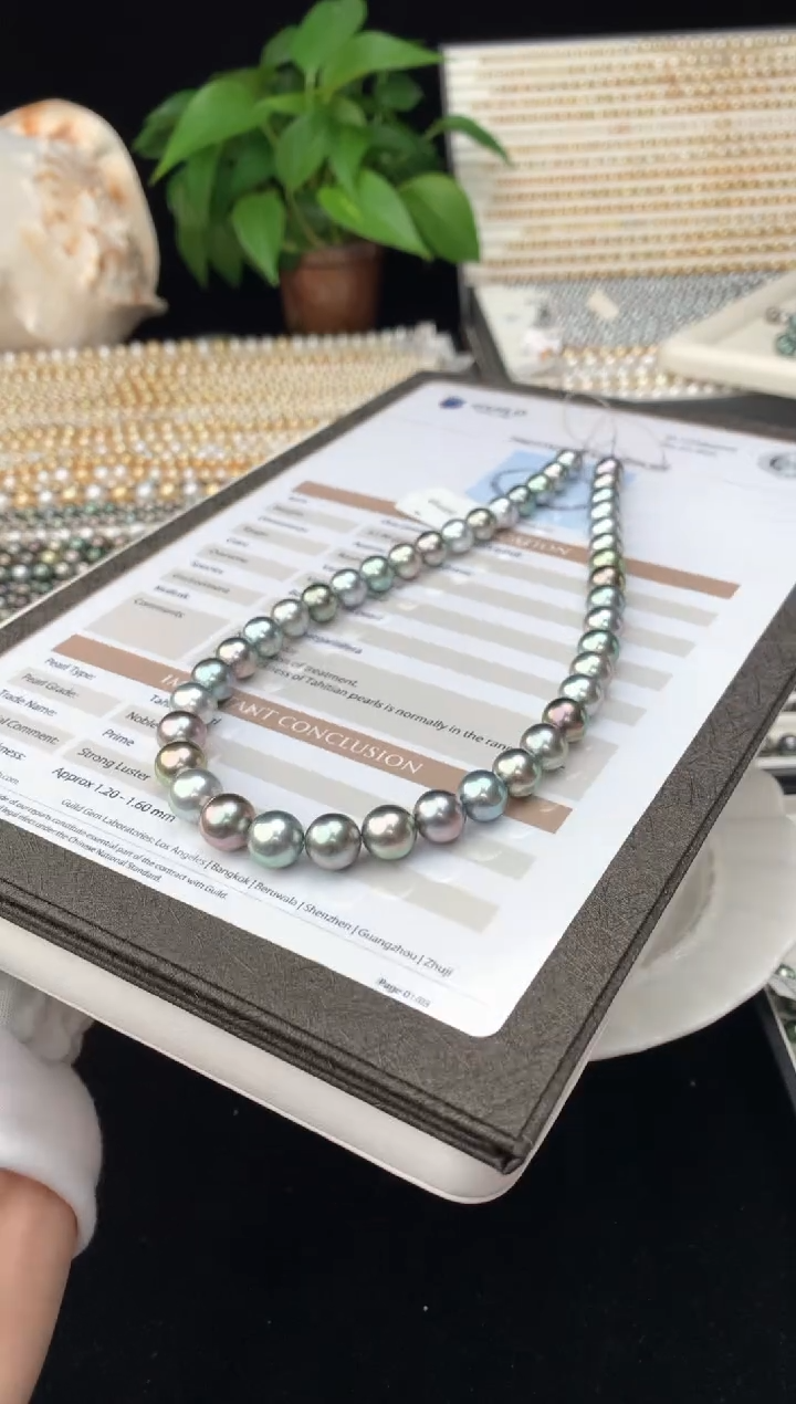 【闪购商品】海水珍珠颈饰银S925镶嵌海水大溪地珍珠项链9-11mm