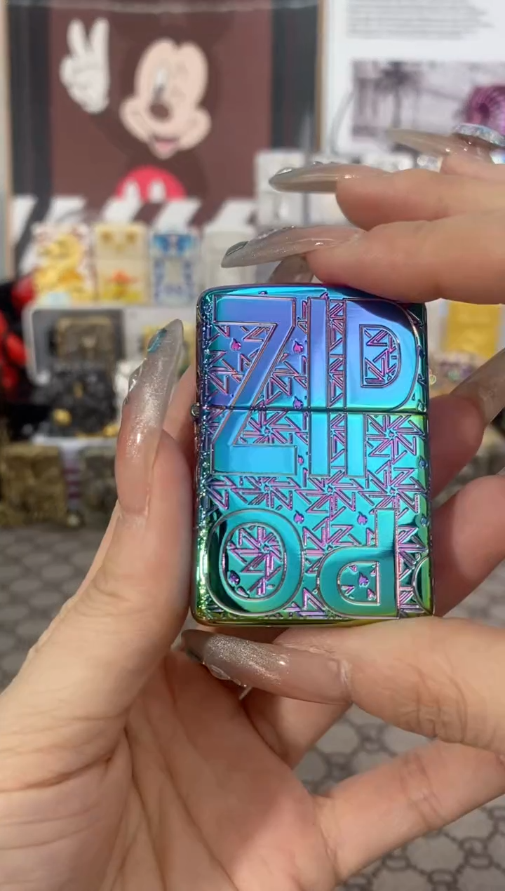 铜彩贝盔甲zippo标