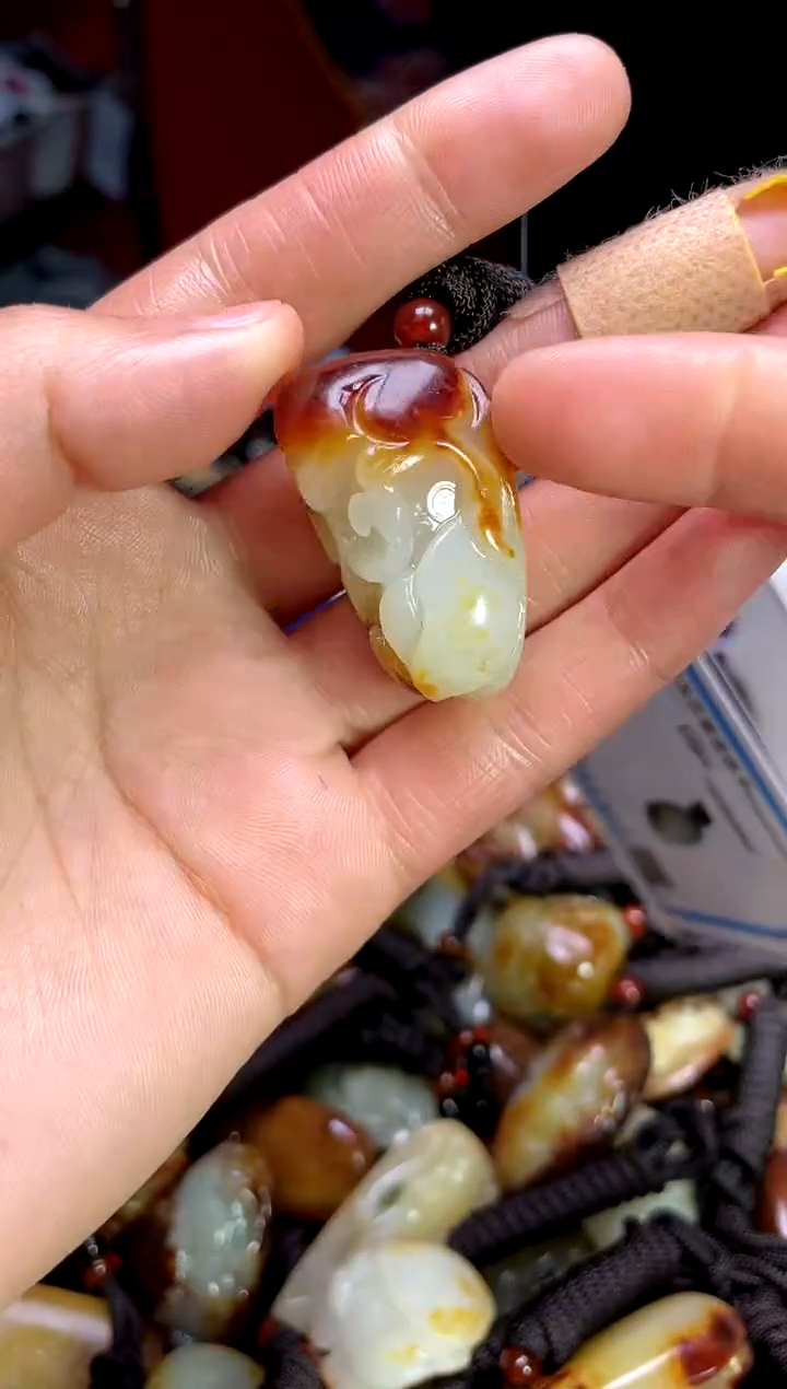 【闪购商品】和田玉颈饰未镶嵌1