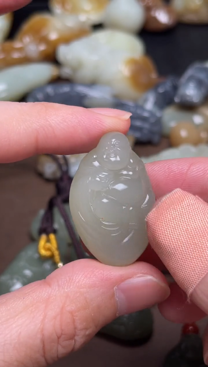 颈饰未镶嵌和田玉46