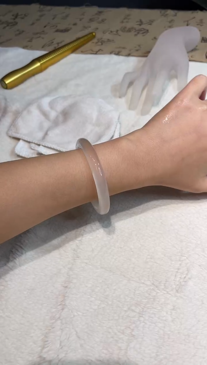 手镯玛瑙/玉髓未镶嵌58鉴赏期48小时