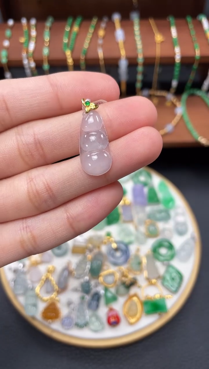 【闪购商品】翡翠吊坠(不含链)18K金镶嵌一个   JK729