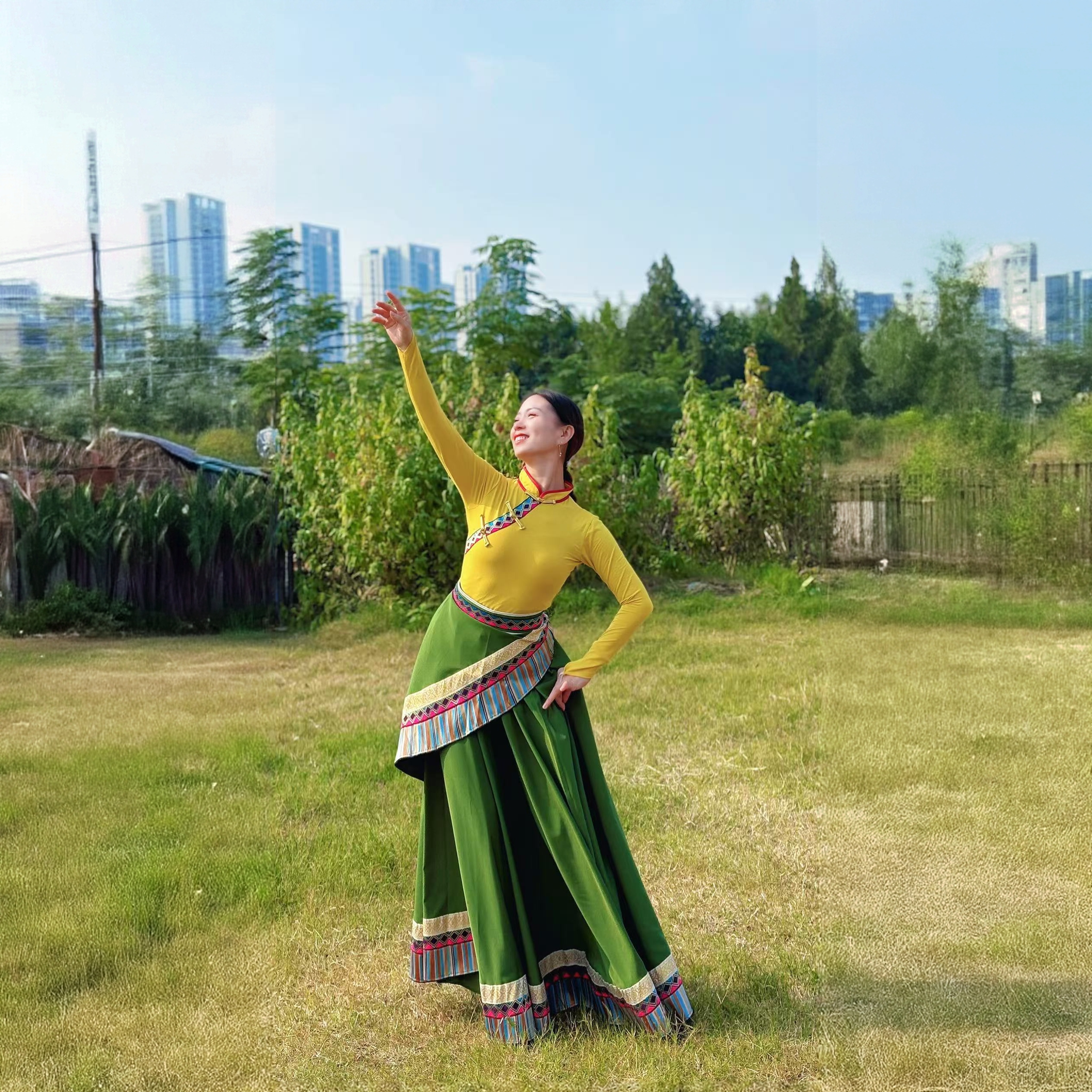 藏族舞演出服广场舞大摆裙民族风舞蹈服女艺考半身长裙练习裙套装