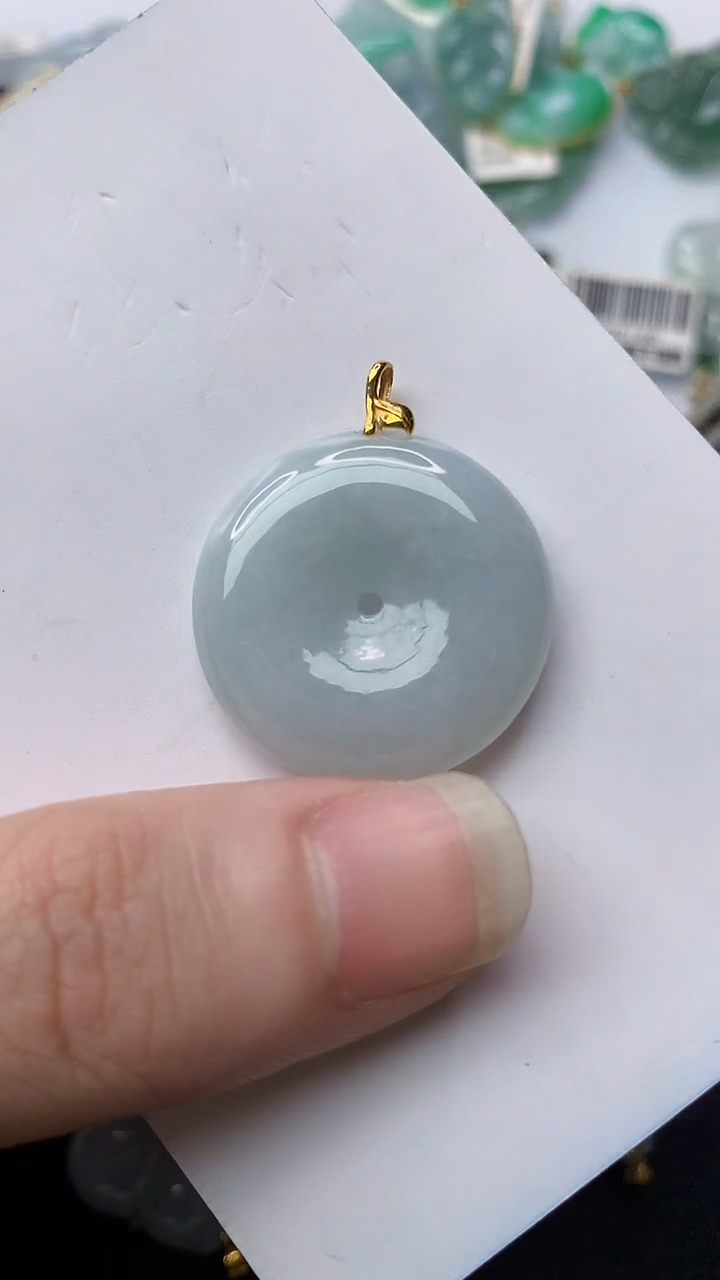 【闪购商品】翡翠颈饰18K金镶嵌53.........