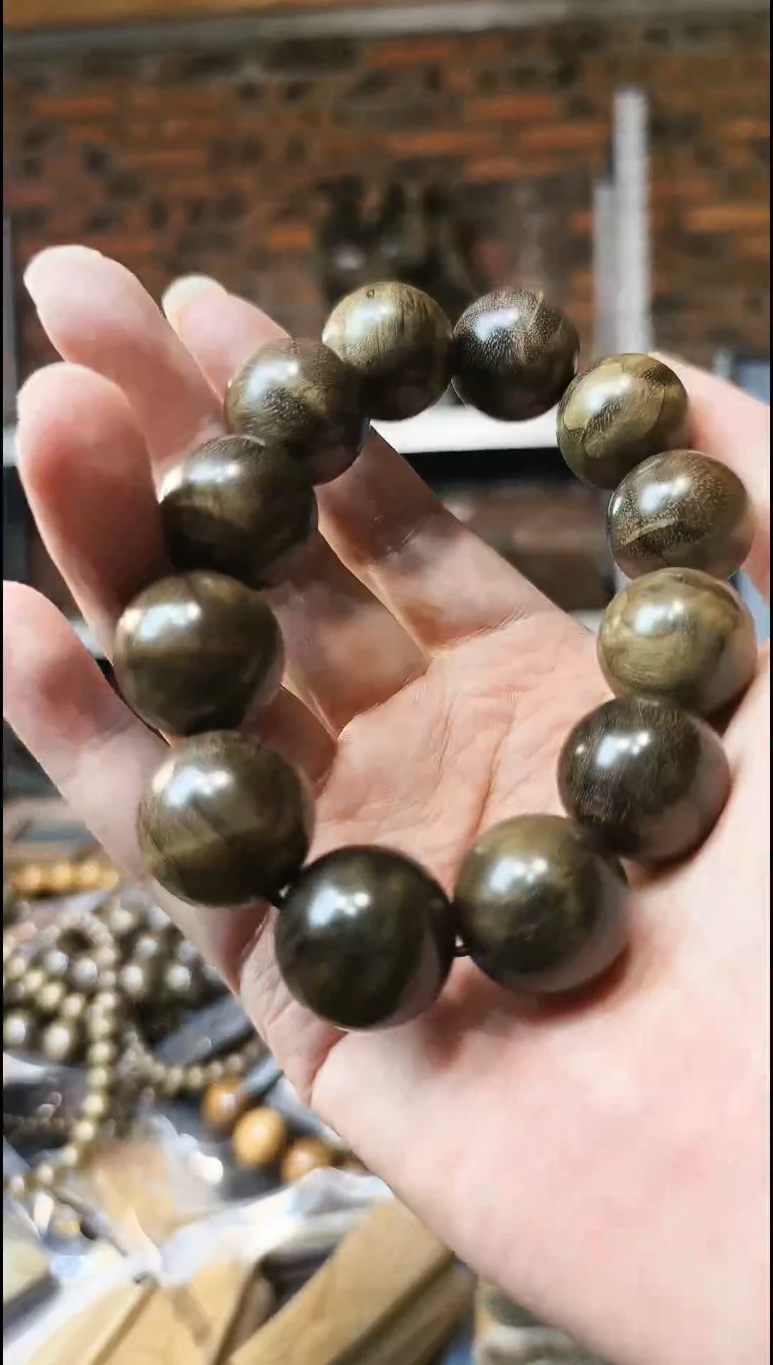 【闪购商品】2.0阴沉果香金丝楠手串