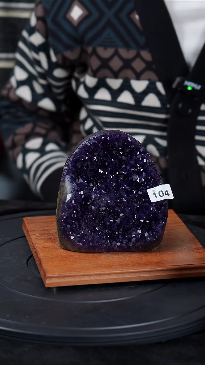 【闪购商品】紫晶大型摆件（非配饰）未镶嵌水晶