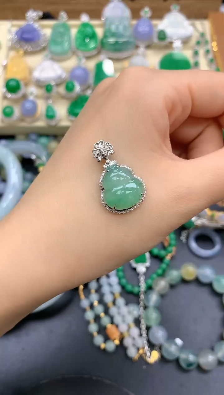 【闪购商品】翡翠颈饰18K金镶嵌242-中国好珍宝