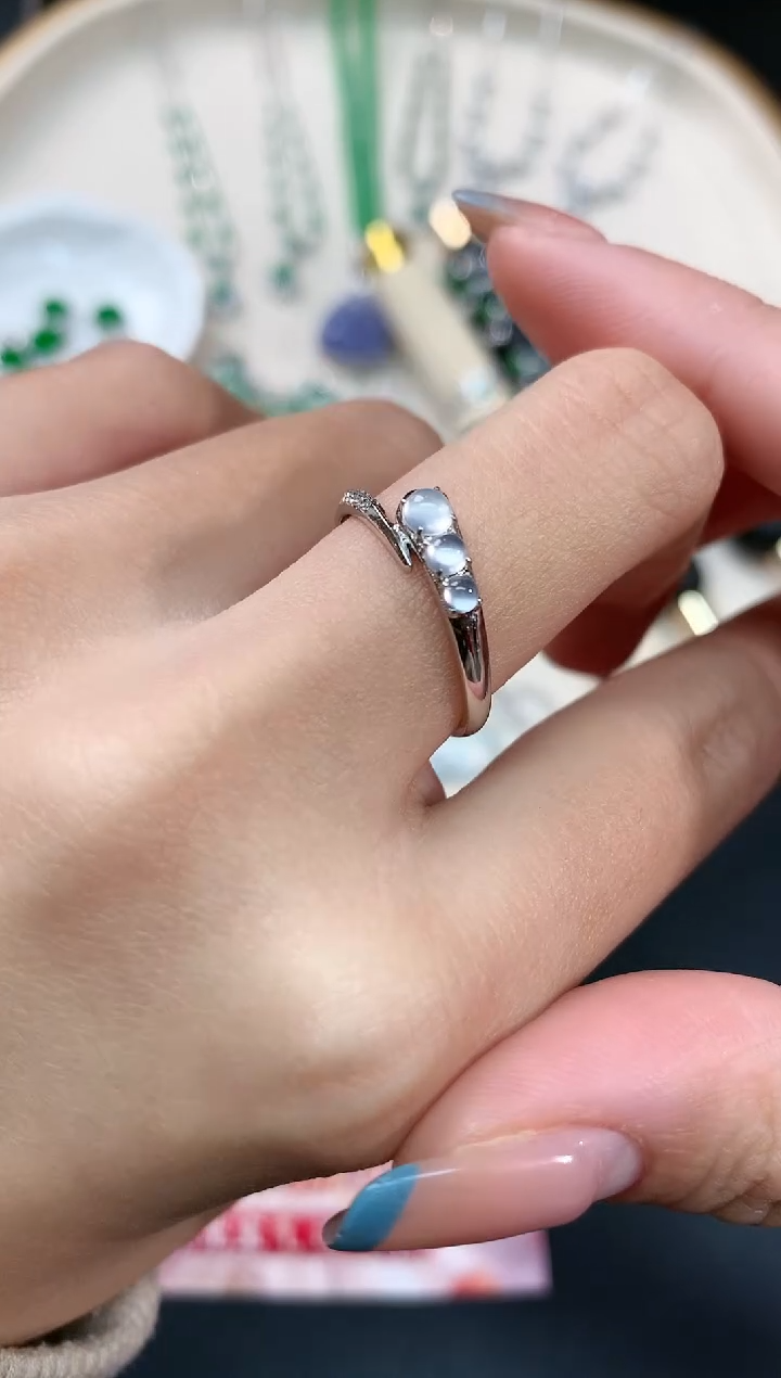 【闪购商品】翡翠戒指18K金镶嵌戒指A117|1880