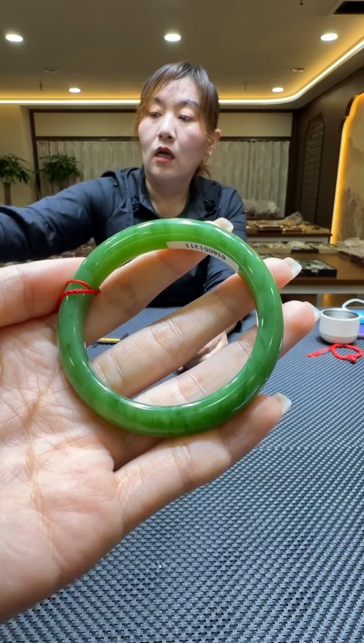 颈饰未镶嵌和田玉手镯53