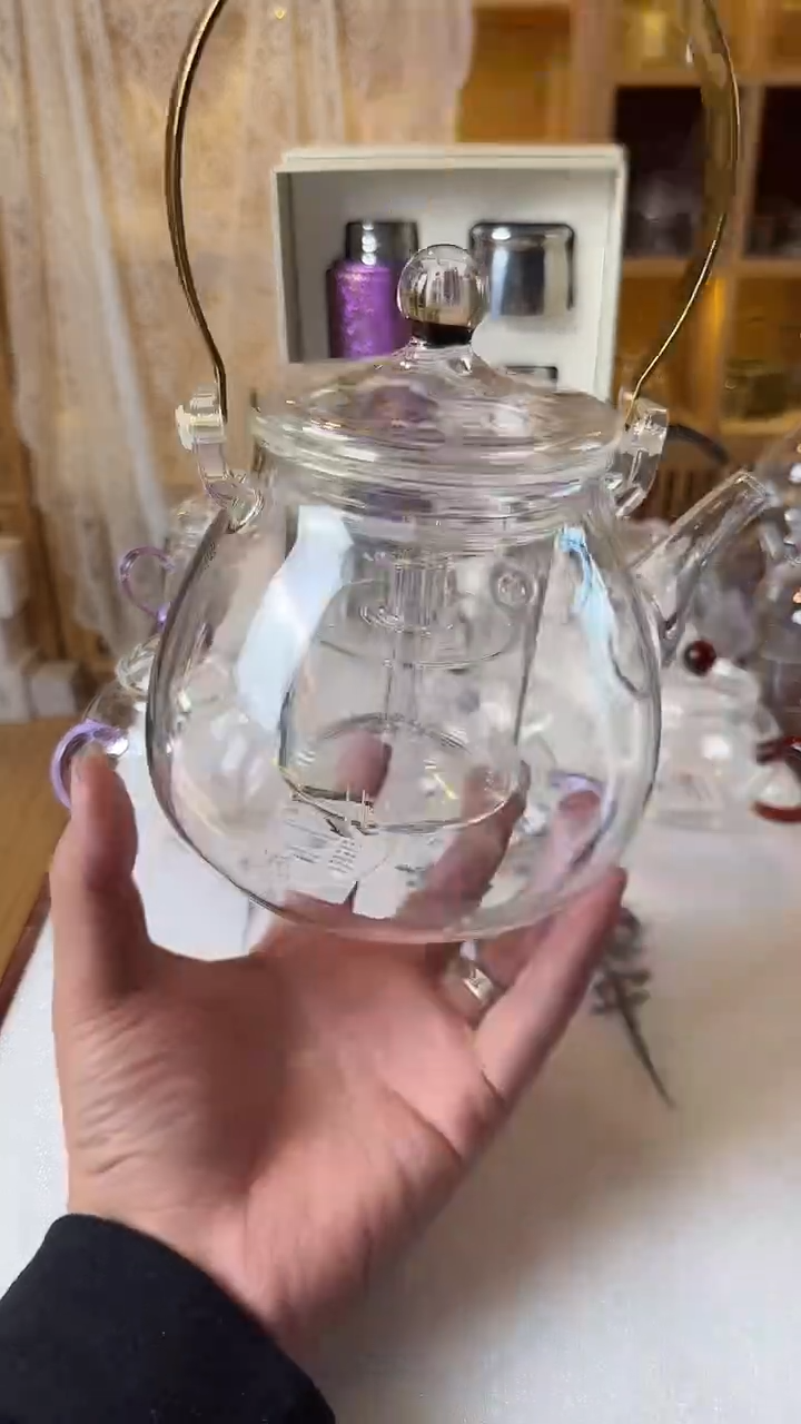 水滴星空壶透明。