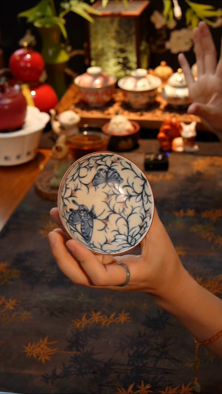 墨冉 青花斗彩普洱杯斗彩普洱杯