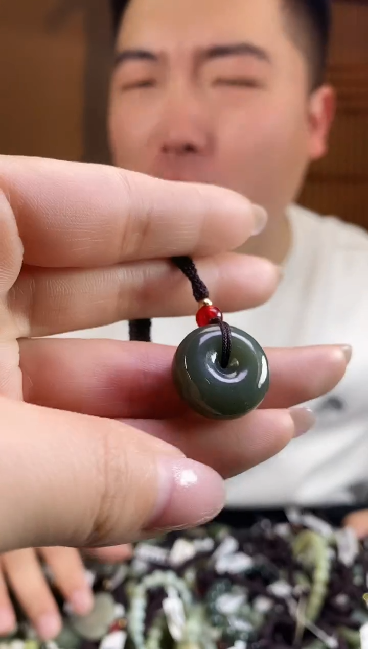 【闪购商品】和田玉颈饰未镶嵌多样性发货，拍一发一
