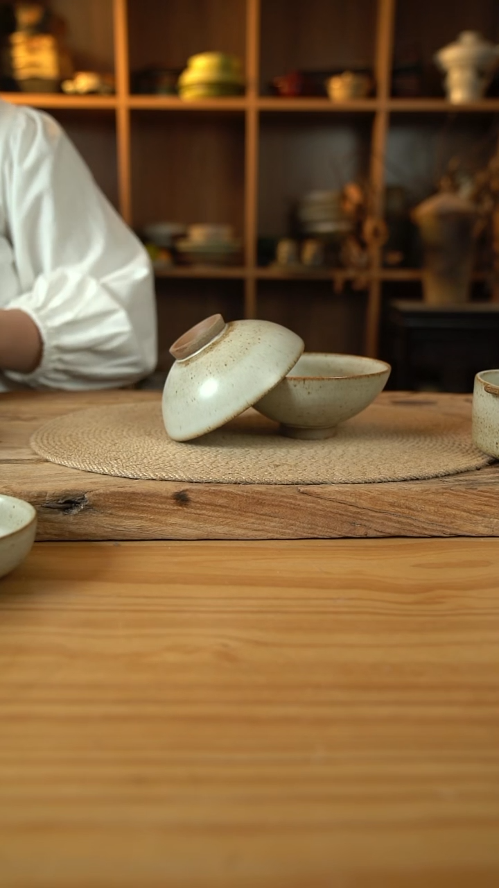 福利奶奶系列的5.5英寸奶奶碗2个