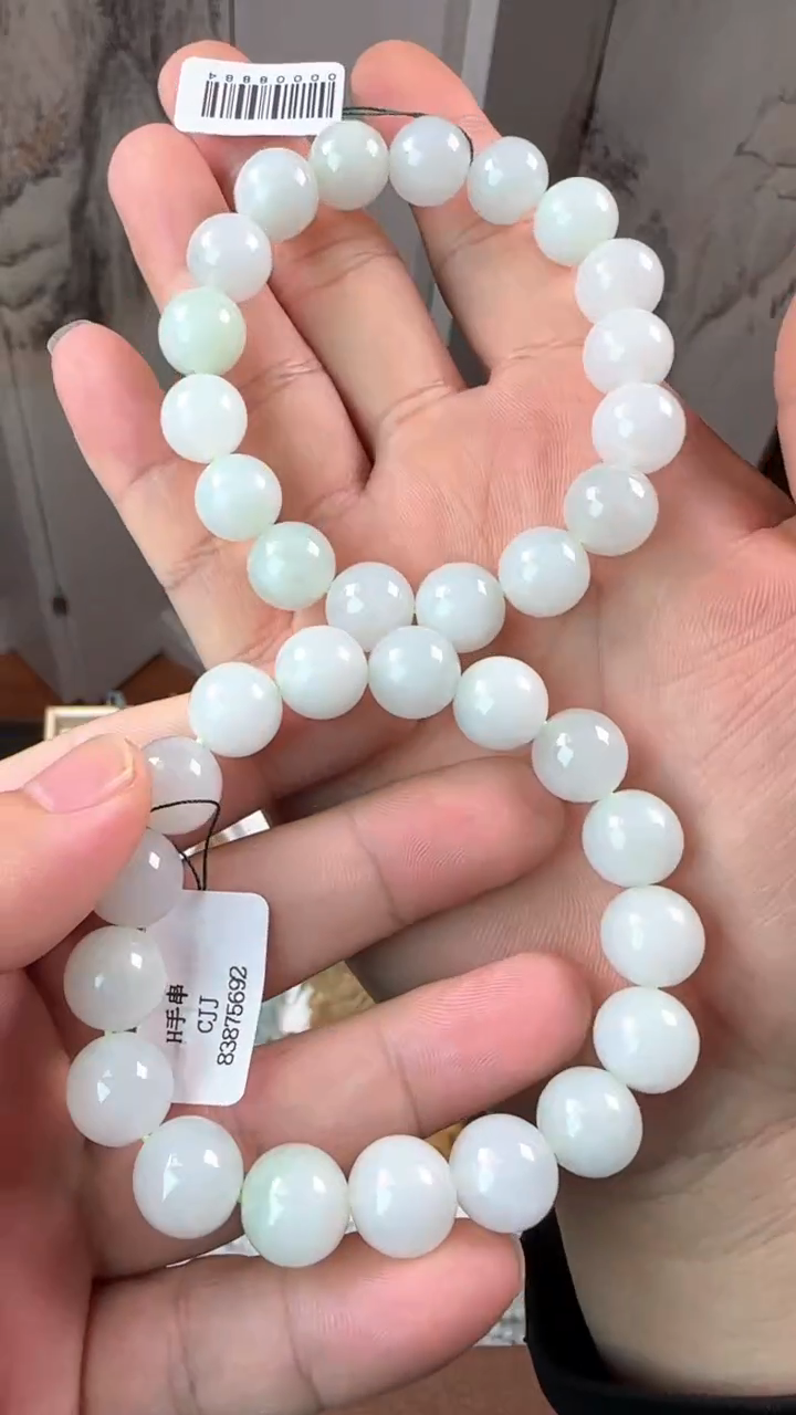 未镶嵌手串翡翠天然缅甸A货翡翠（手串）多样性发其一