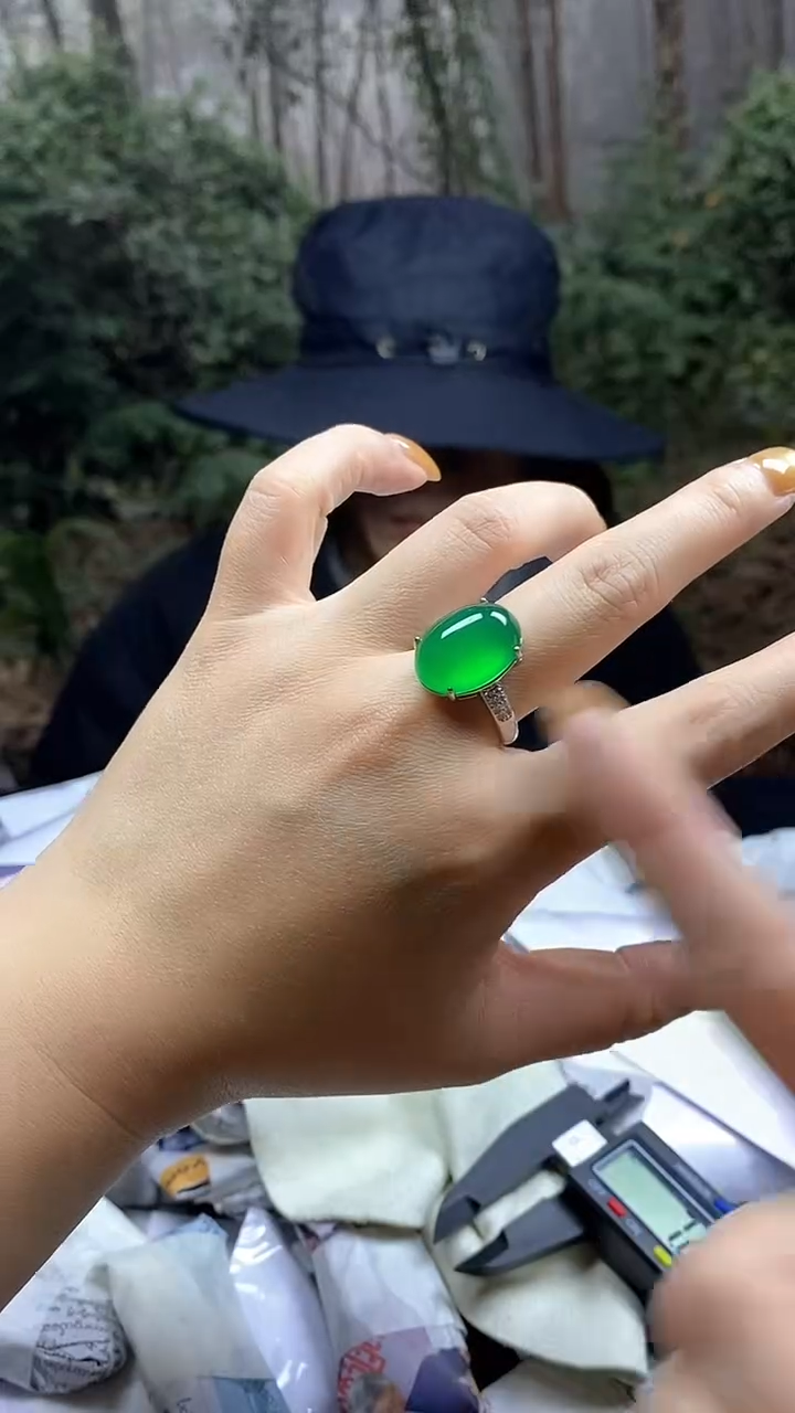 满色吊坠 所见即所得！！