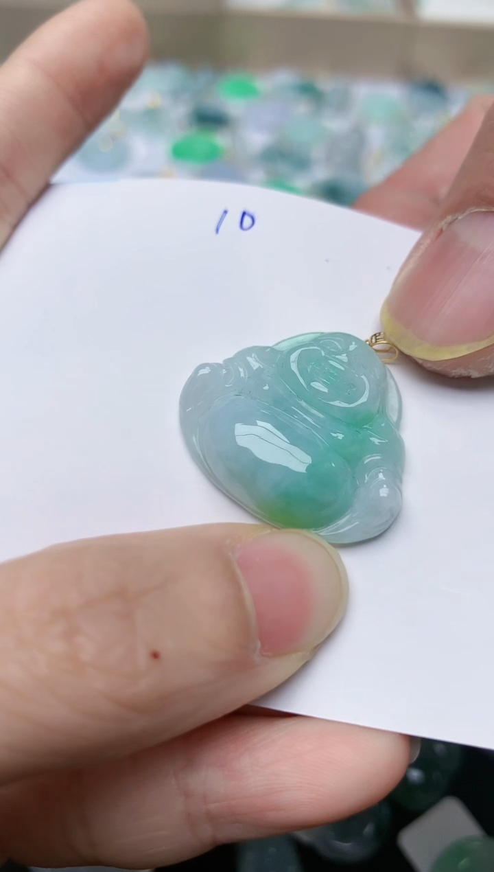 【闪购商品】翡翠颈饰18K金镶嵌天然翡翠A货    