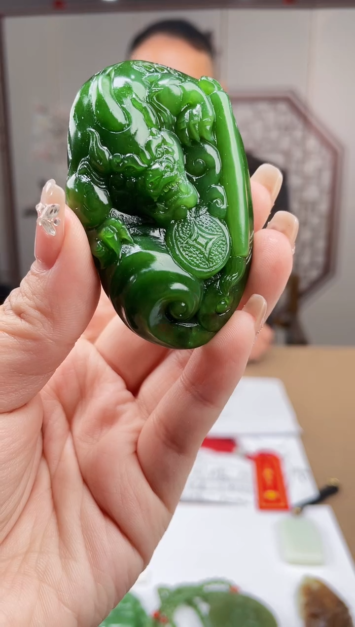 【闪购商品】定制和田玉多样性发货拍一发一 12136