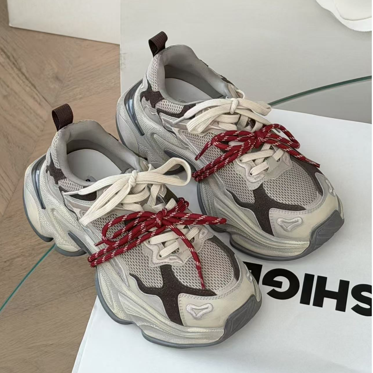 诗歌兰真皮女鞋2025秋冬新款时尚网面透气休闲厚底老爹鞋女