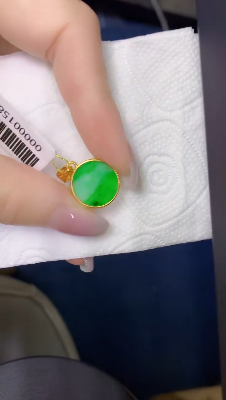 颈饰未镶嵌翡翠缅甸天然翡翠A货