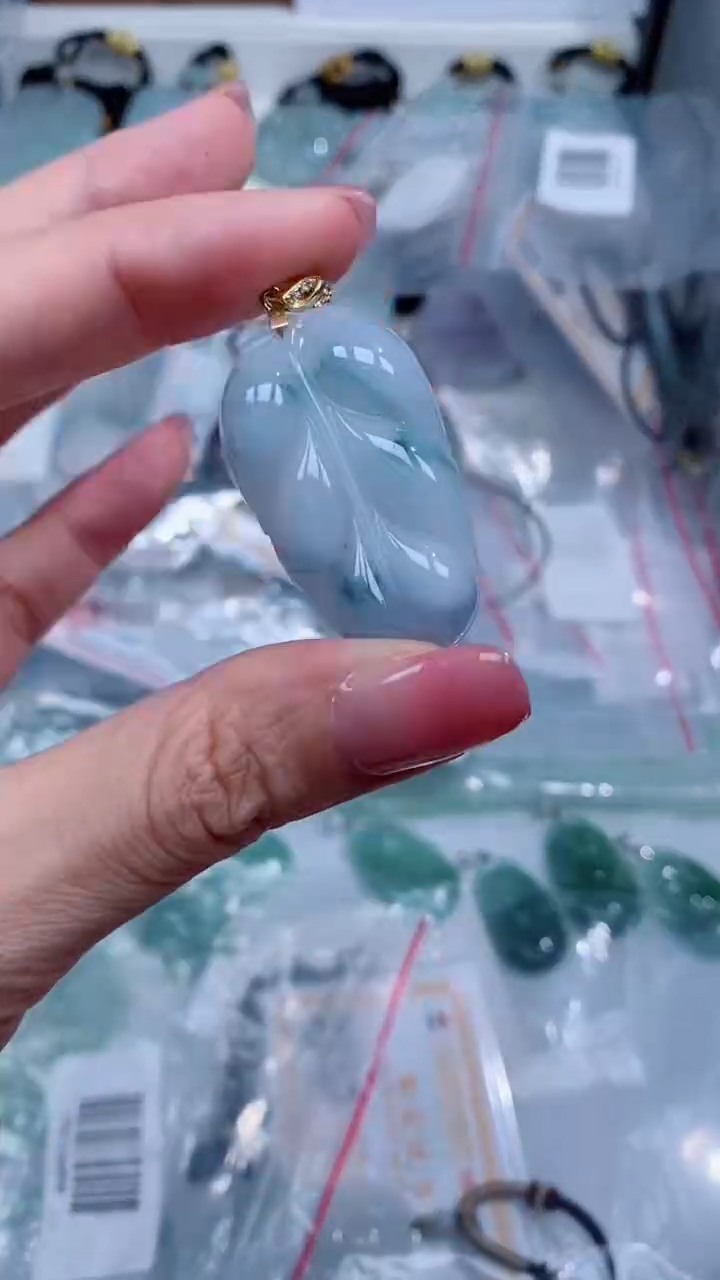 翡翠银S925镶嵌颈饰吊坠