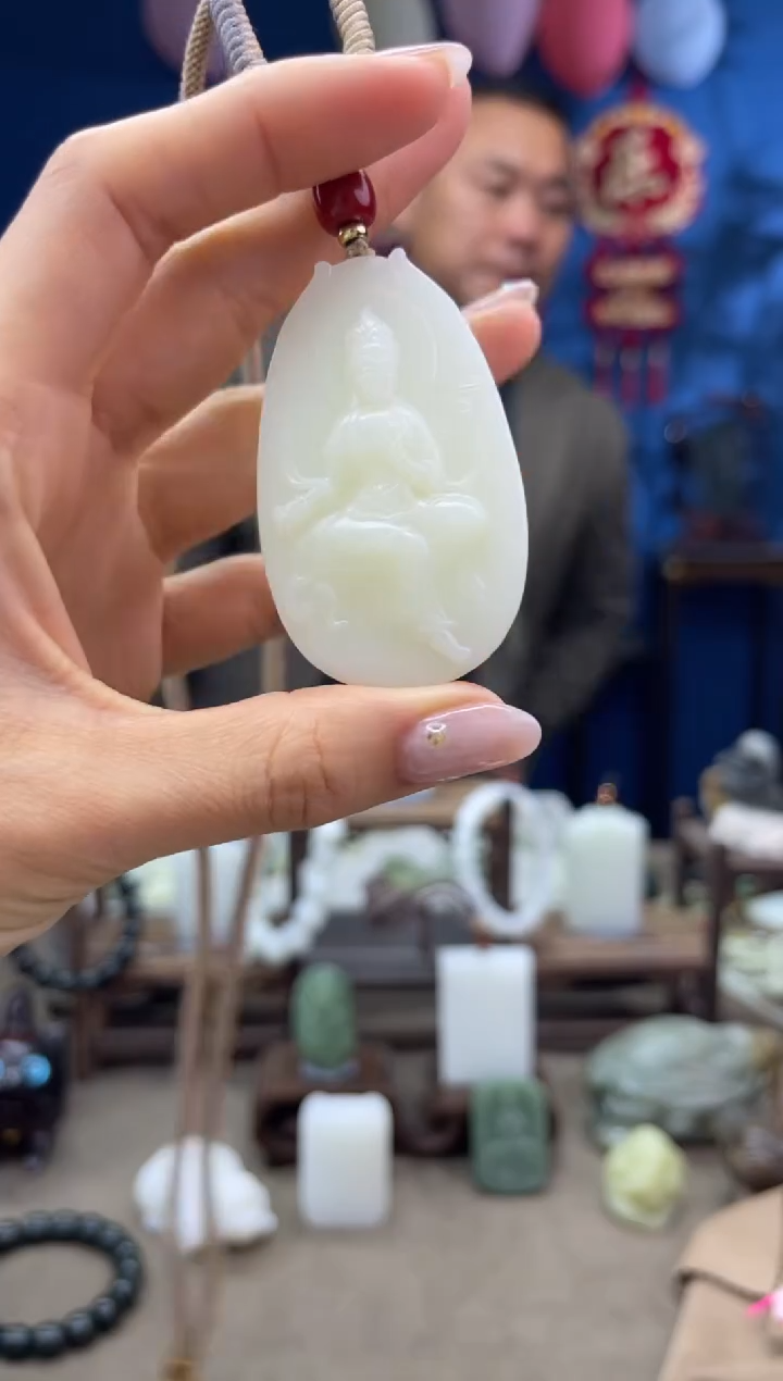 【闪购商品】和田玉颈饰未镶嵌1