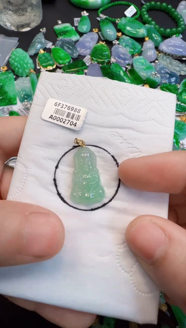 【闪购商品】翡翠吊坠(不含链)18K金镶嵌380