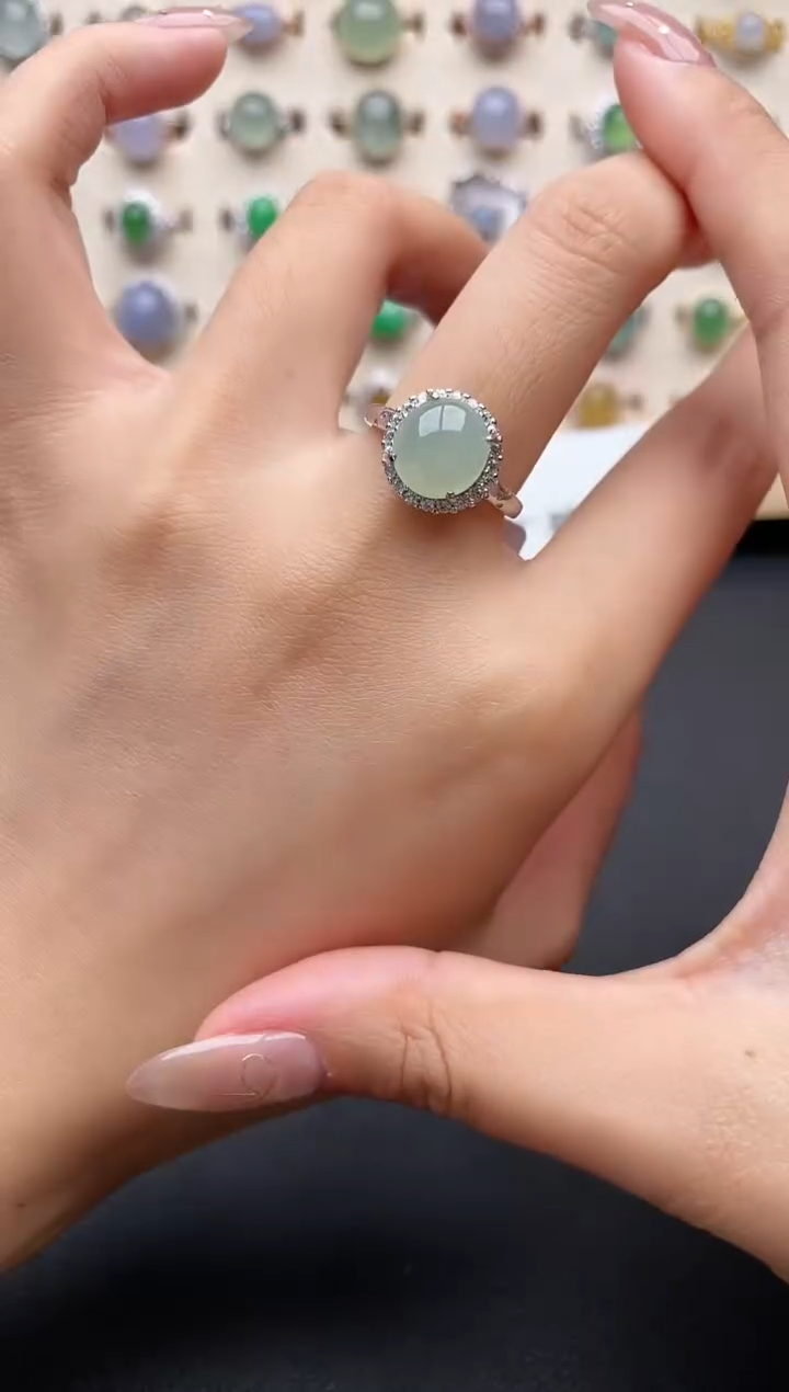 【闪购商品】翡翠戒指银S925镶嵌一物一证一礼盒