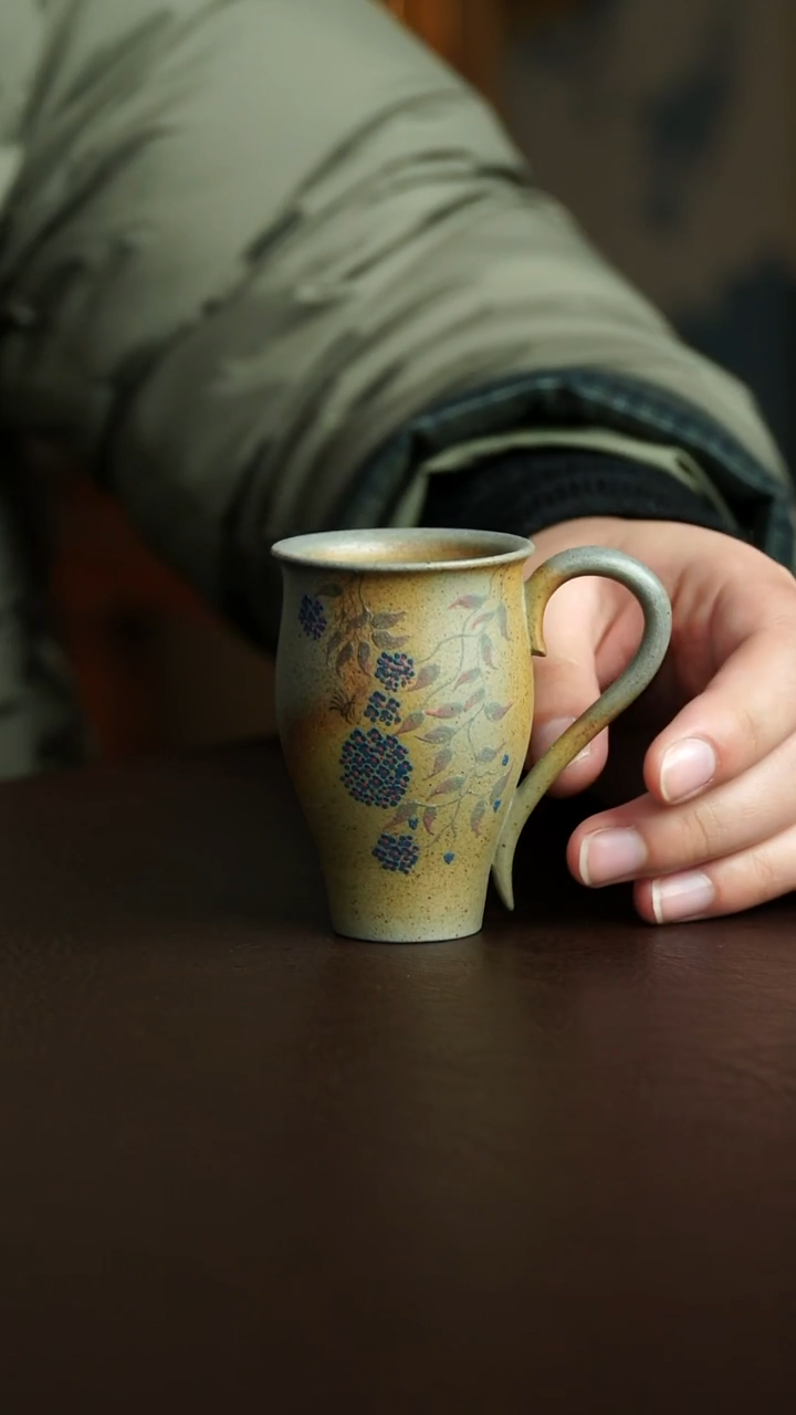 茶杯紫砂4号 柴烧绣球花把杯 宜兴紫砂原矿作品