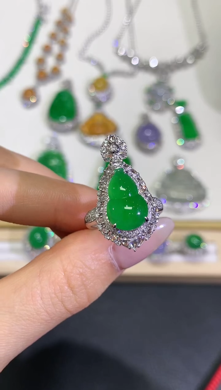 【闪购商品】定制翡翠18K金镶嵌原价39800 定金10000