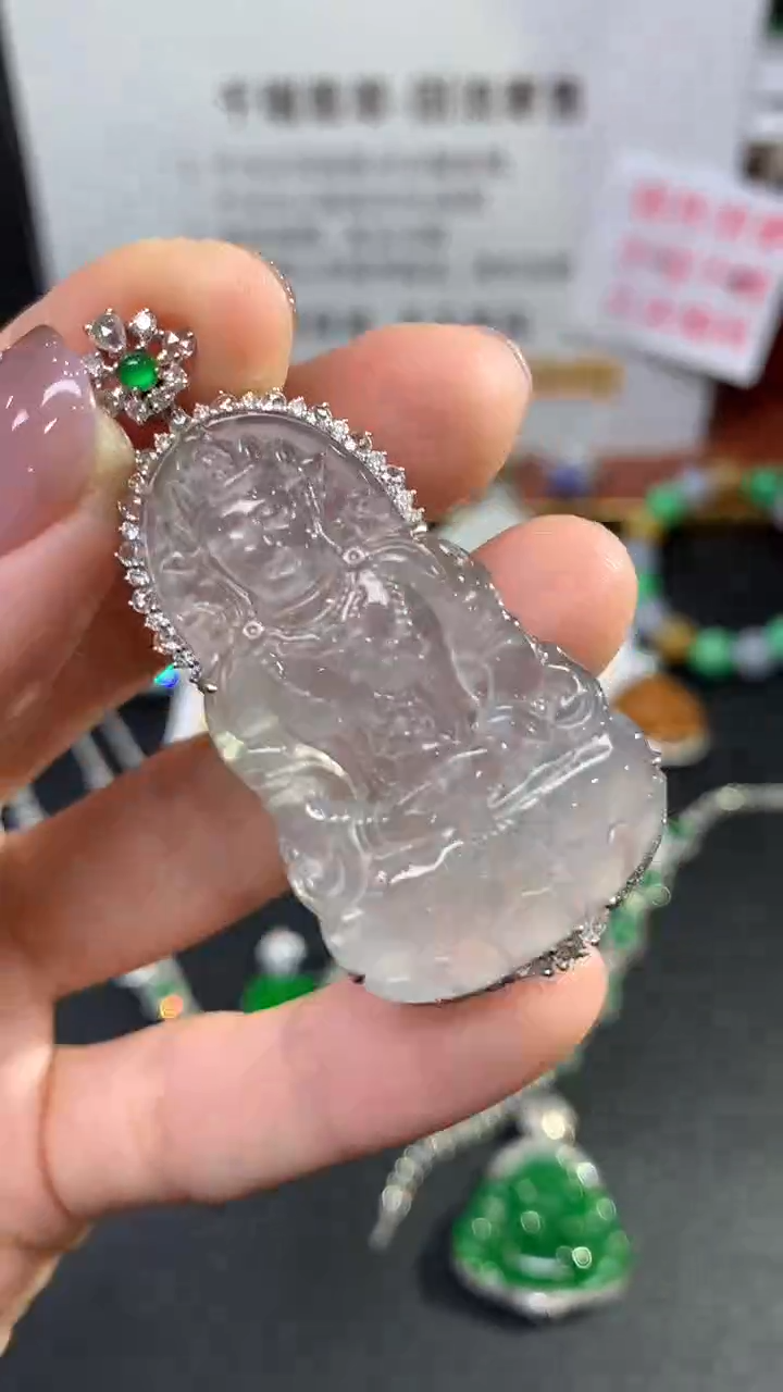 【闪购商品】翡翠吊坠(不含链)18K金镶嵌度母回流不退不换|18000+0