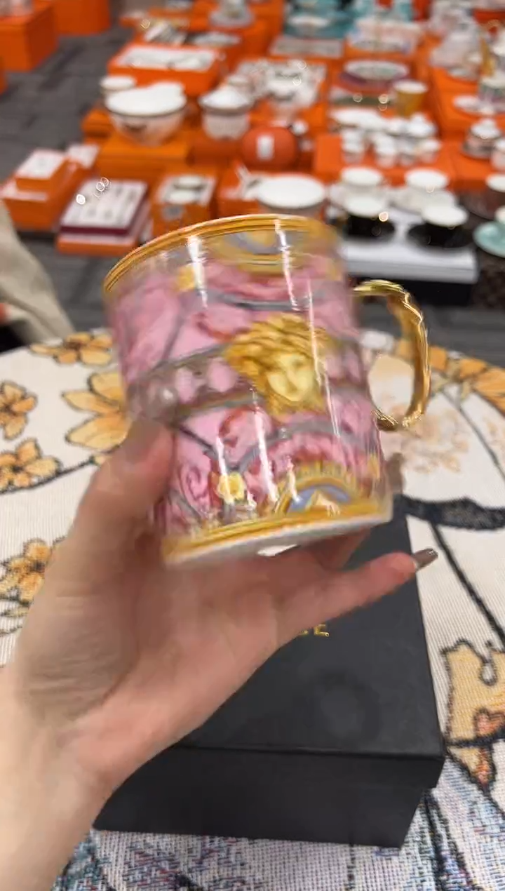 【闪购商品】杯H621--------------