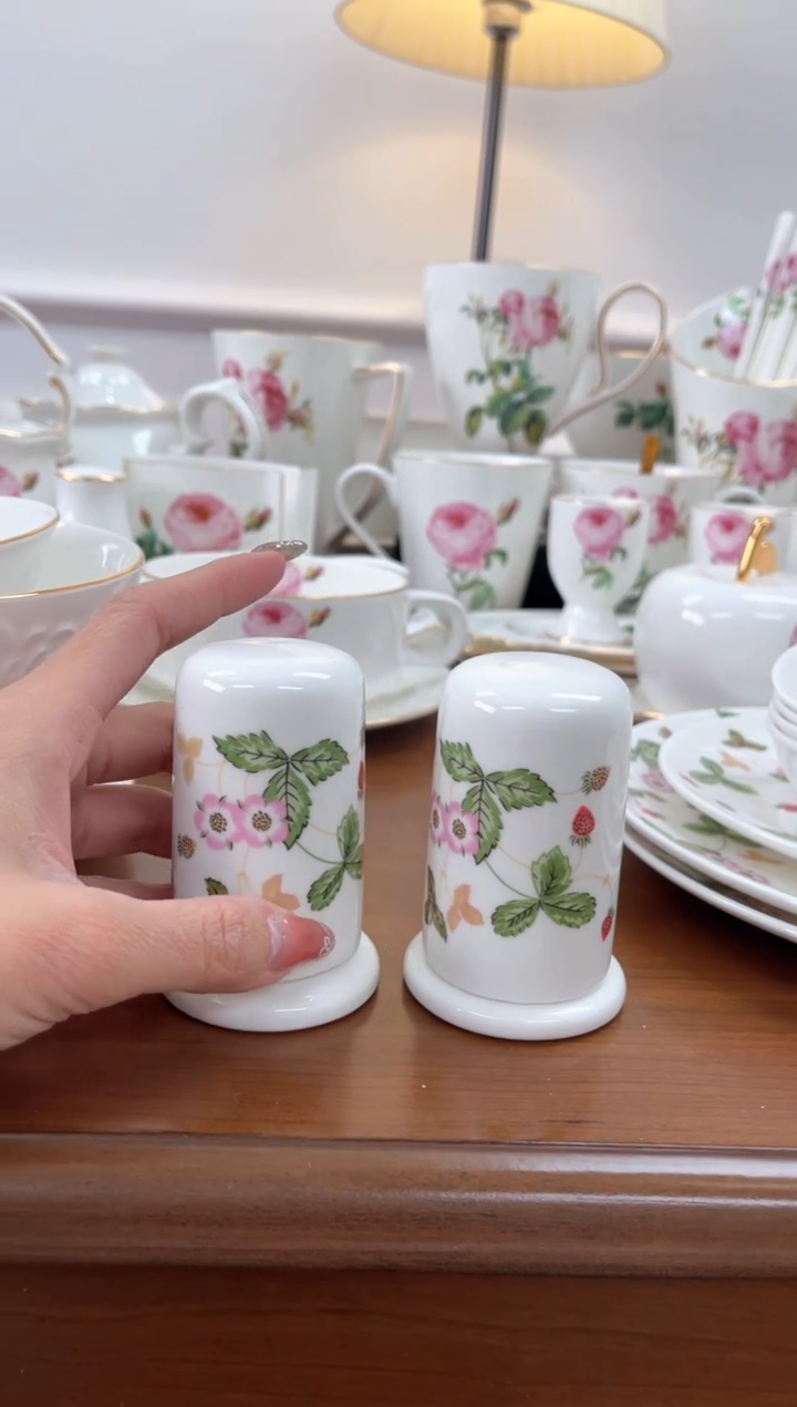【闪购商品】碗玫瑰高骨骨瓷2个牙签桶