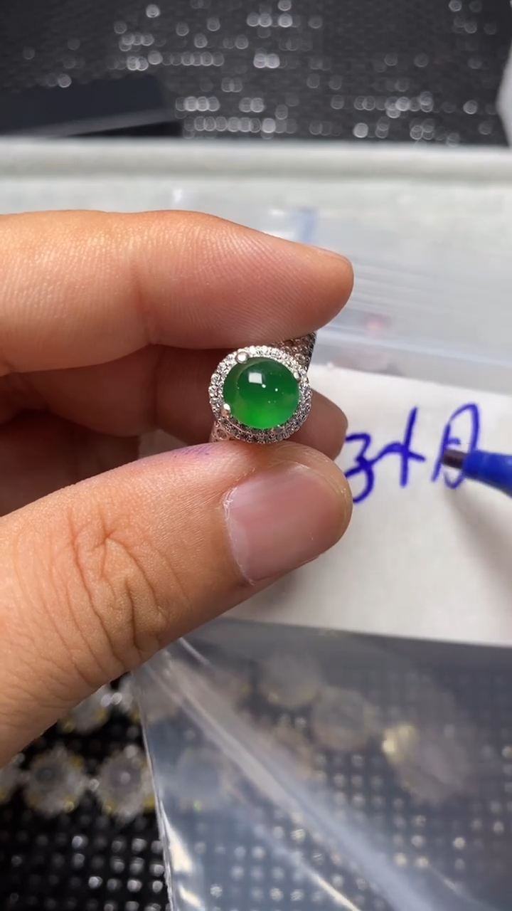 定制翡翠未镶嵌流*、天然缅甸翡翠A货