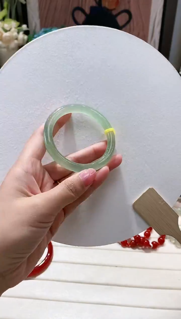 手镯玛瑙/玉髓未镶嵌82-51.8