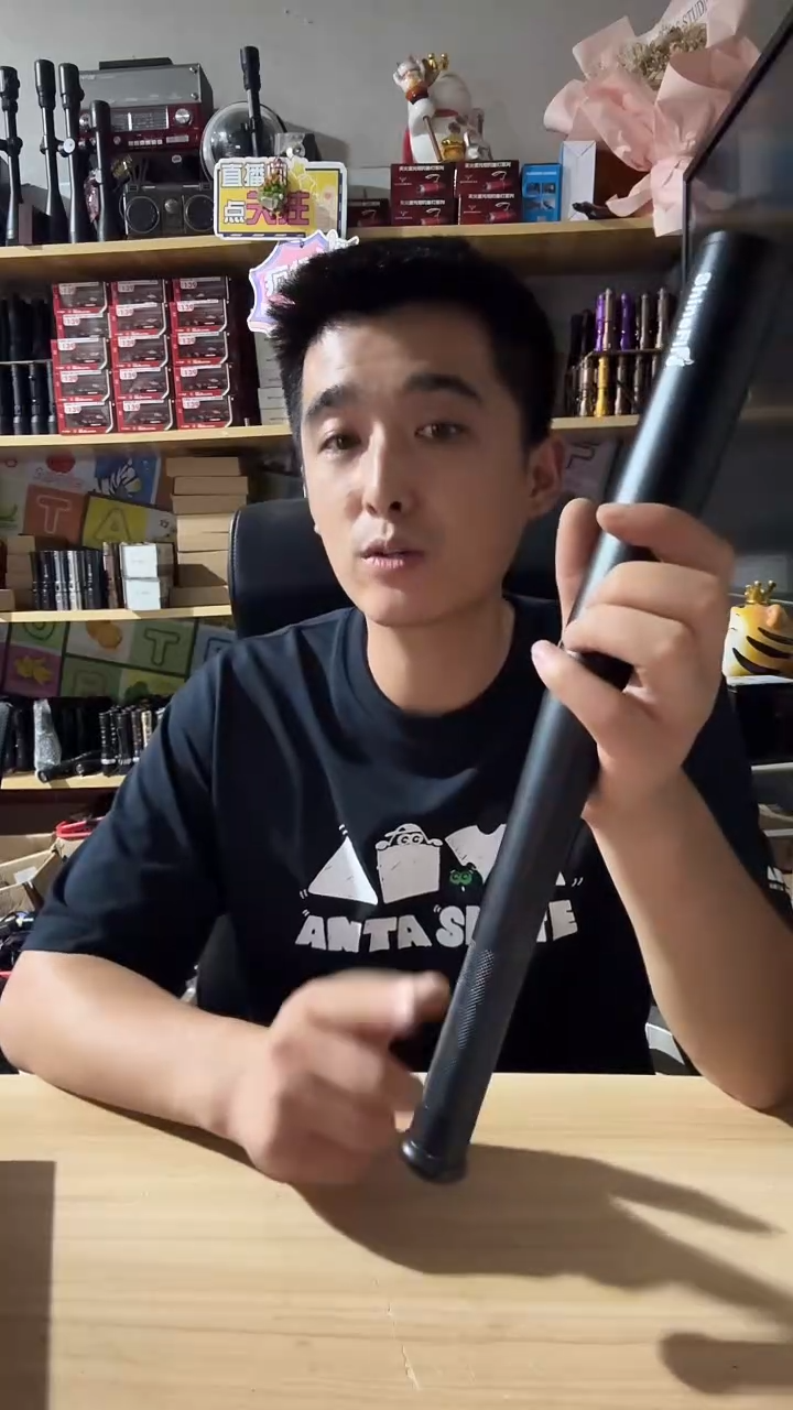 户外多功能长的棍子手电
