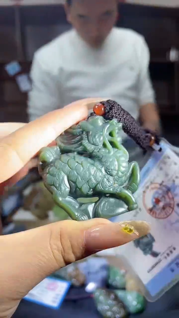 【闪购商品】和田玉颈饰未镶嵌1