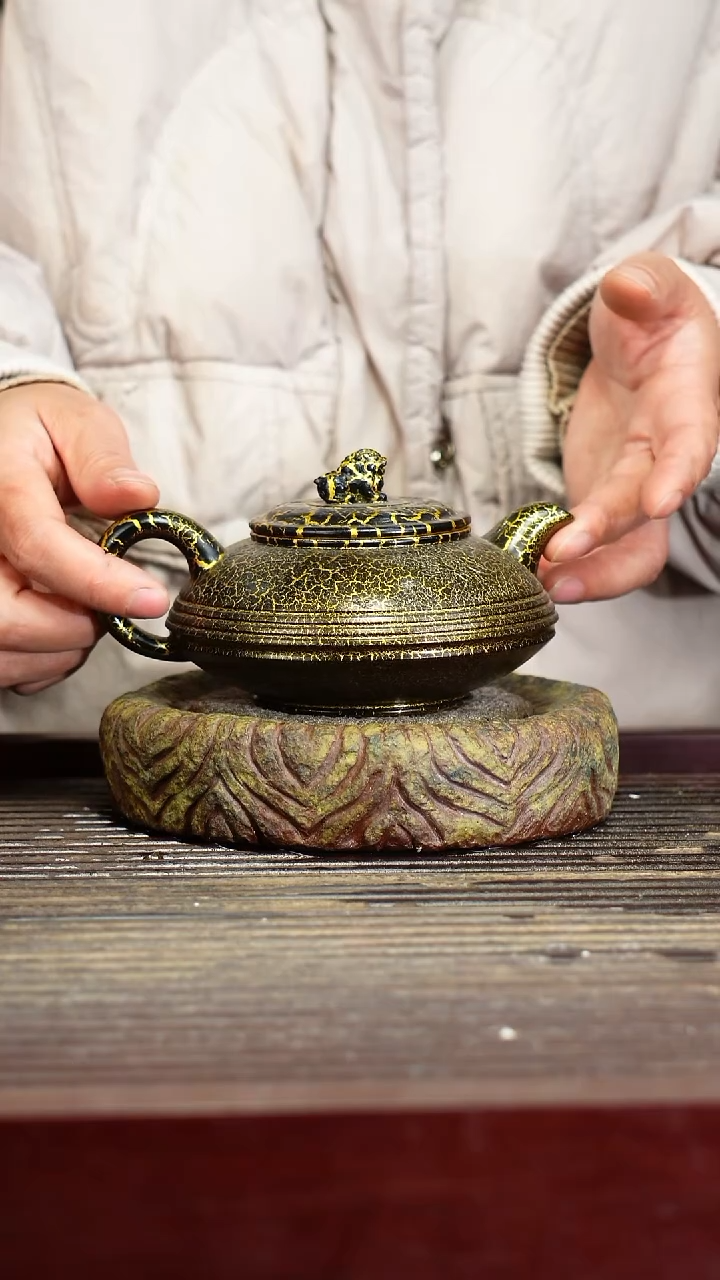 宜兴原矿紫砂壶茶壶宜兴原矿紫砂壶茶壶250C