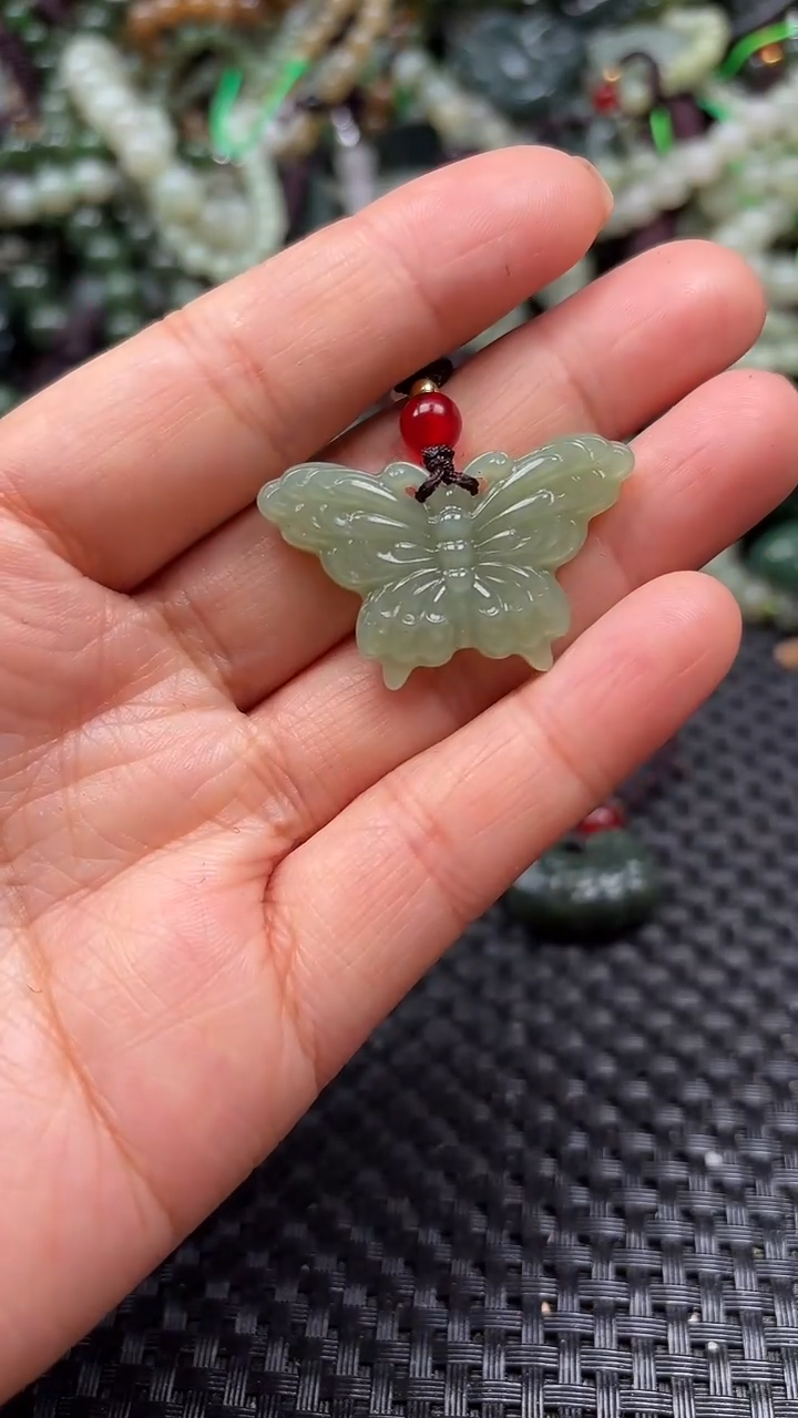 【闪购商品】和田玉颈饰未镶嵌.