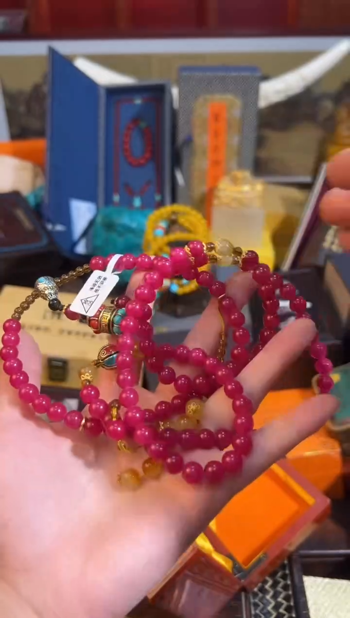 【闪购商品】苏纪石（舒俱来）颈饰合金39业业业业业业业业