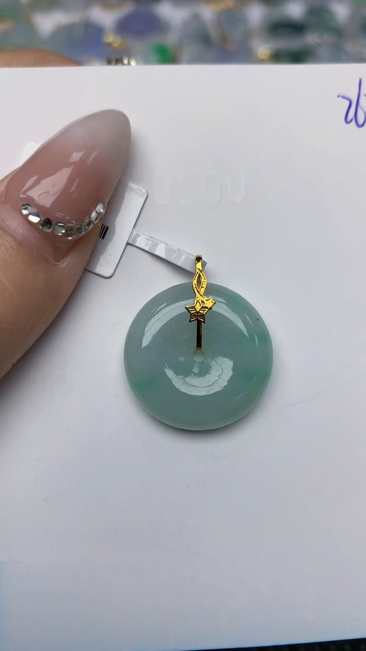 【闪购商品】翡翠颈饰18K金镶嵌天然翡翠A货