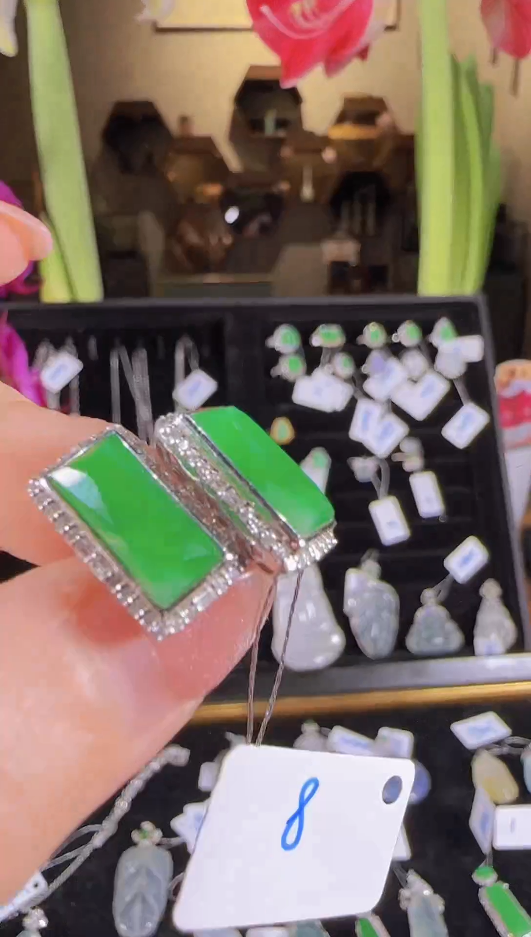 【闪购商品】翡翠耳钉18K金镶嵌满绿无事牌耳钉一对