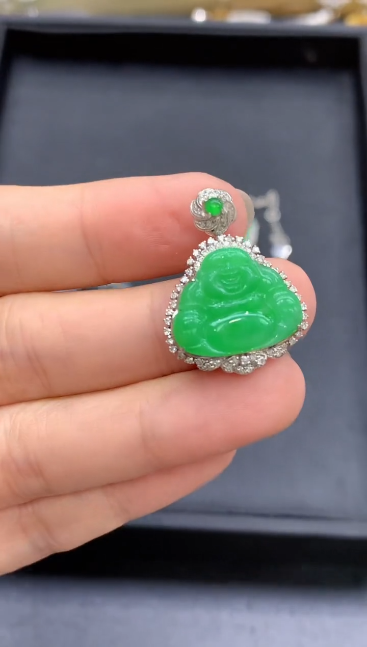 颈饰18K金镶嵌翡翠545-中国好珍宝