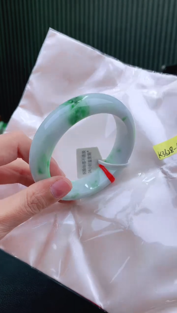 未镶嵌手镯翡翠帅****儿111
