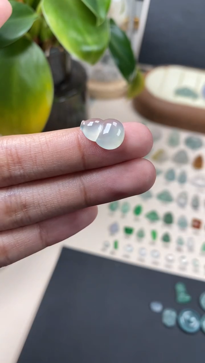 【闪购商品】翡翠颈饰未镶嵌翡翠冰种葫芦