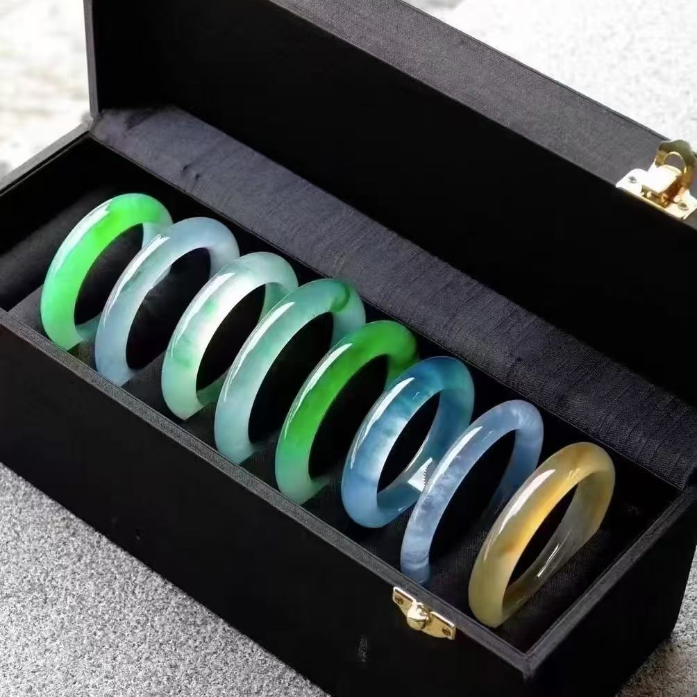 玉美人手镯一物一拍 多样性发其一【 Y 】