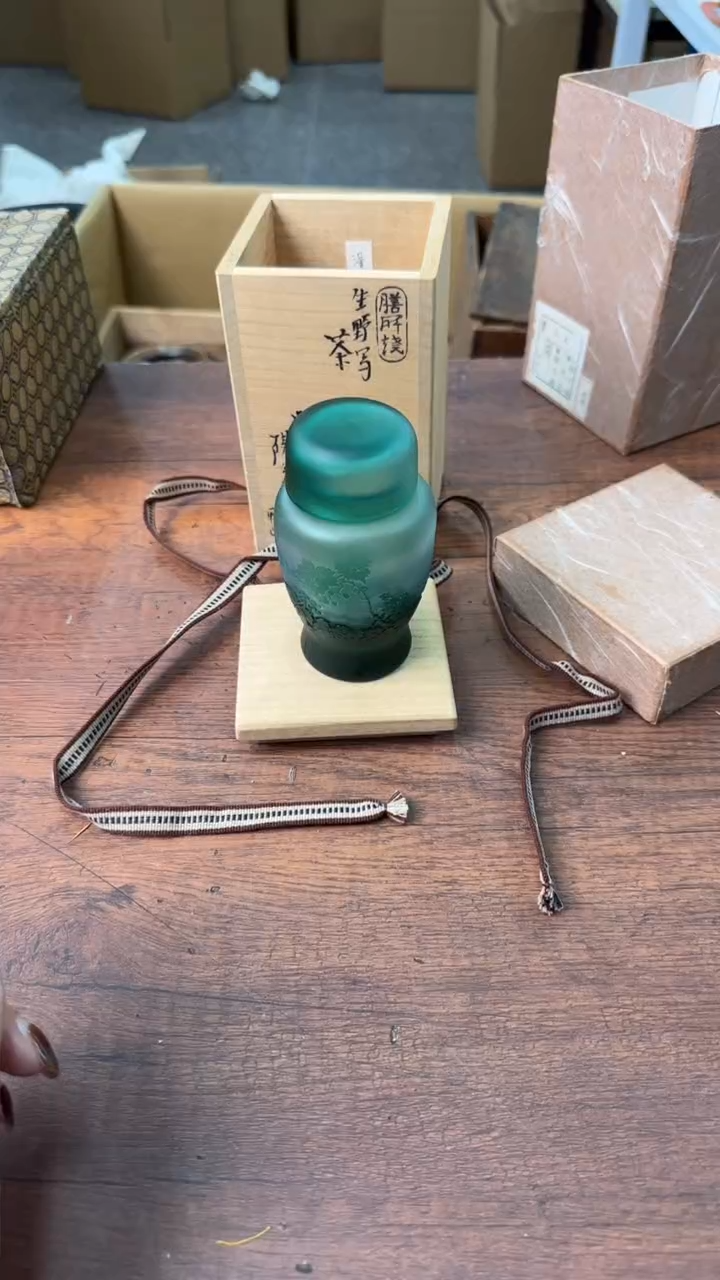 【闪购商品】人随春好春与人宜