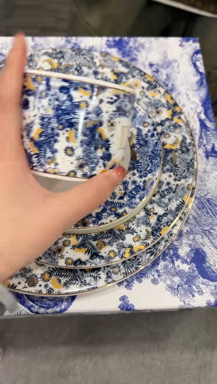 【闪购商品】杯H739--------------