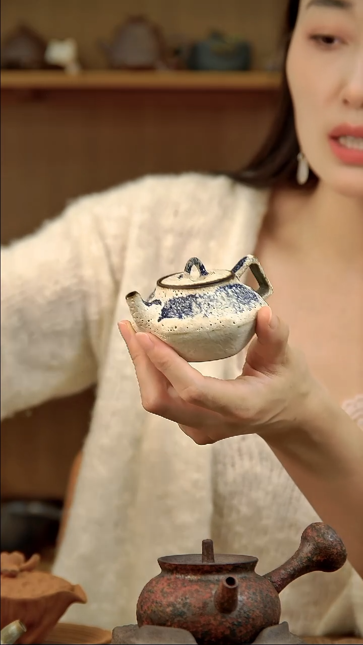 言野手作 粉引六顺壶