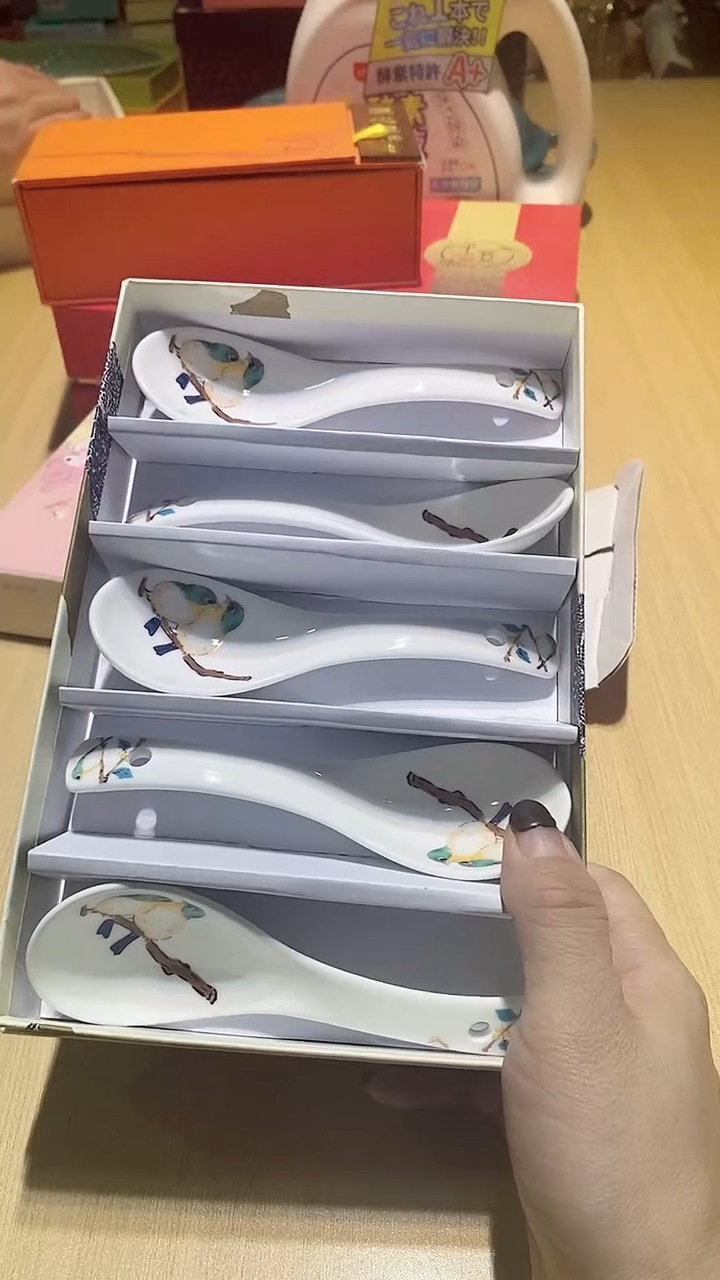 【闪购商品】瓷片锅碗瓢盆一件不剩
