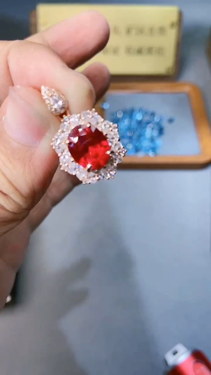 【闪购商品】红宝石颈饰银S925镶嵌354